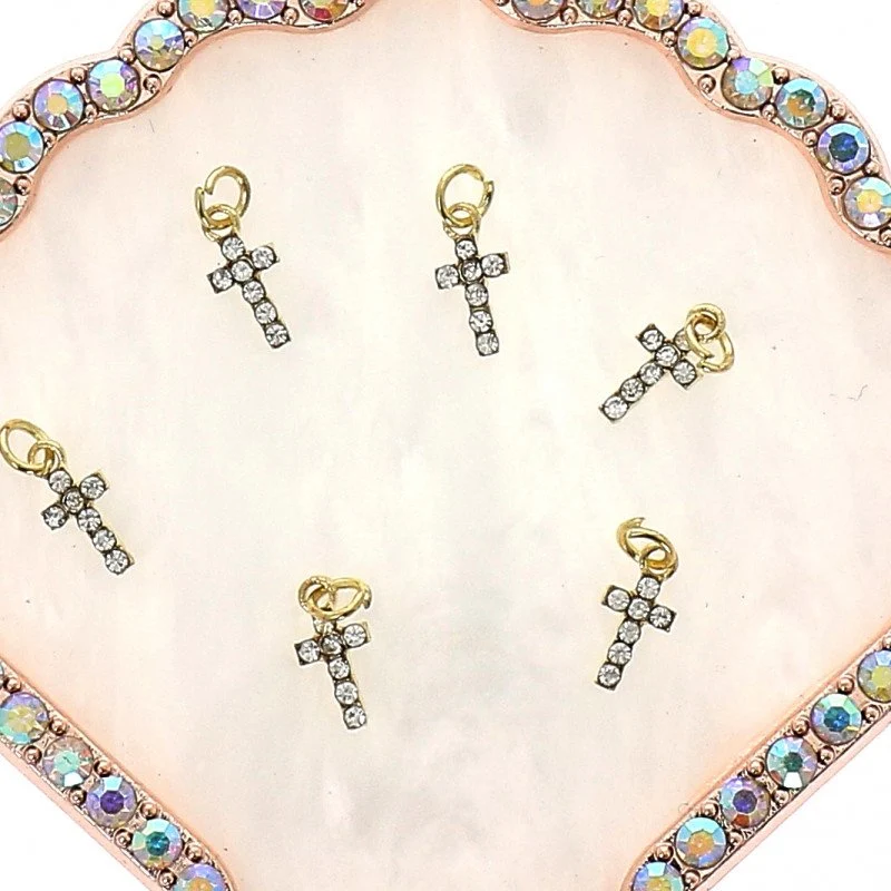 Piercing ongle croix