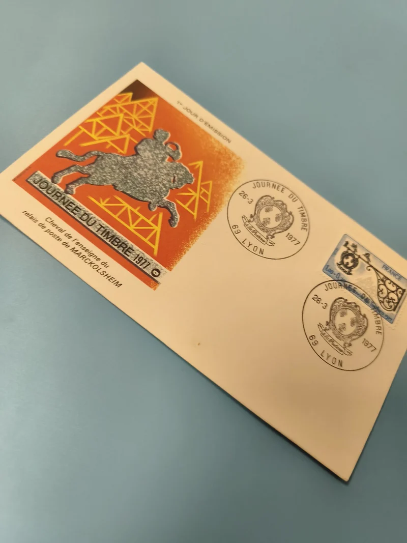 Enveloppe premier jour d?émission FDC Journée du Timbre 1977 Cheval Lyon