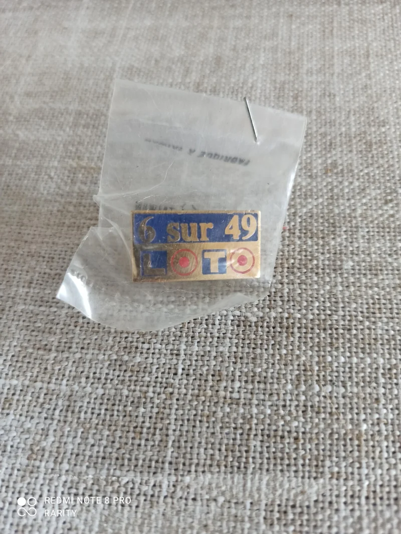 Pin's Vintage Collection Loto Rare