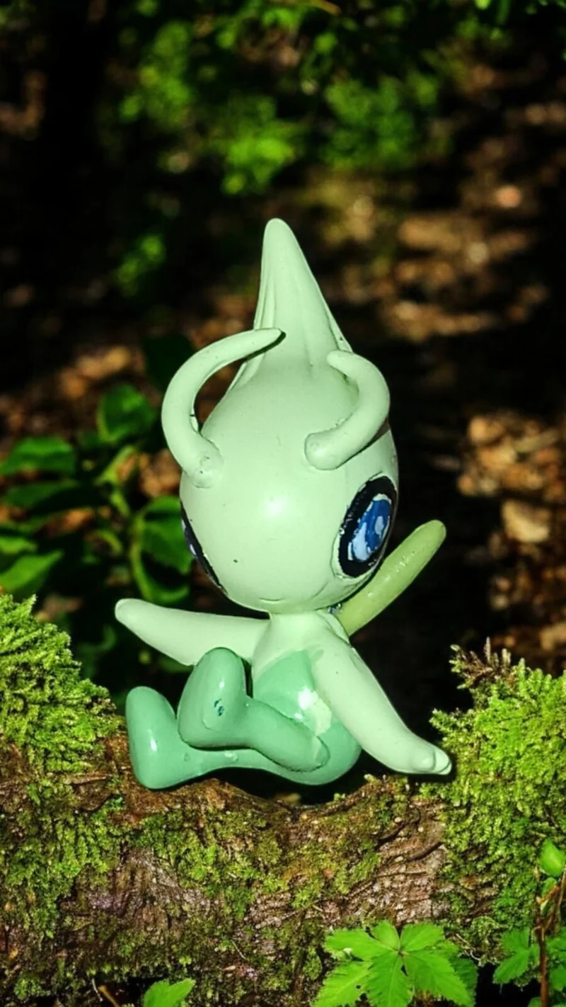 Figurine Pokémon Celebi 2005 PVC vert clair vintage rare R/LW