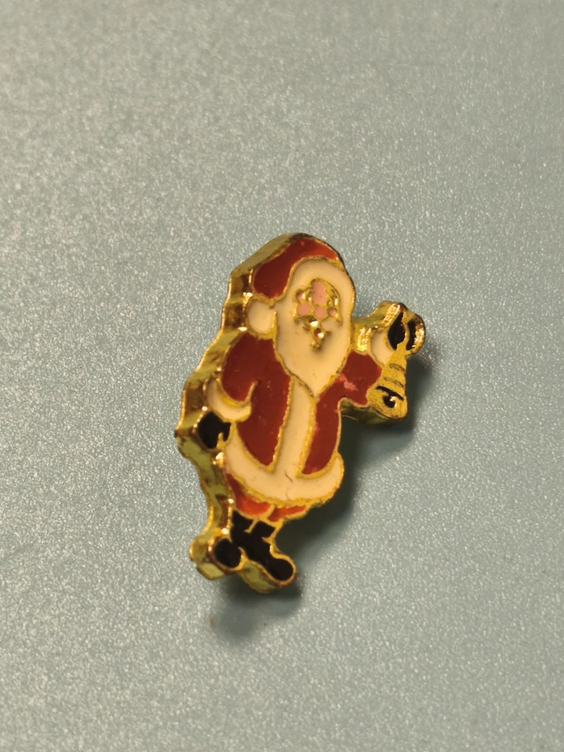 Vintage pin's Père Noël émaillé rouge doré, collection Noël, ancien badge