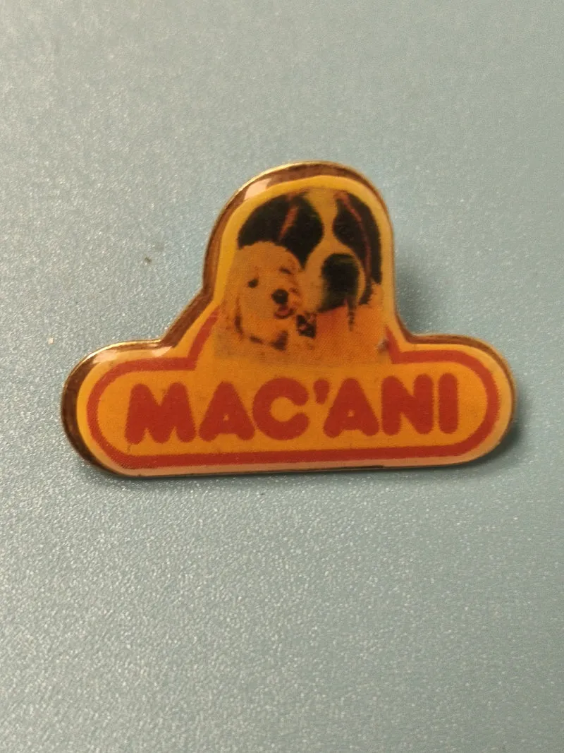 Vintage pin's Mac'Ani chien collection animaux badge rétro années 80 (Ref 5)