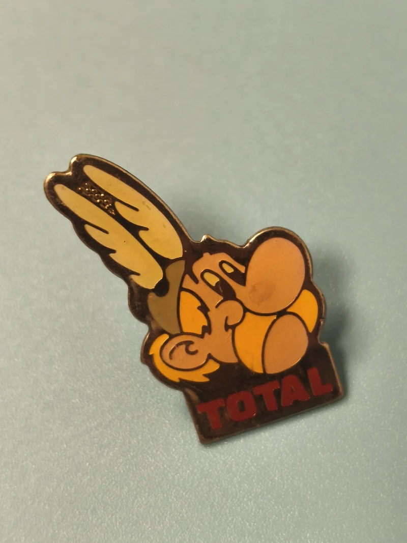 Pin's vintage Total Astérix collection publicitaire BD (Ref 5)