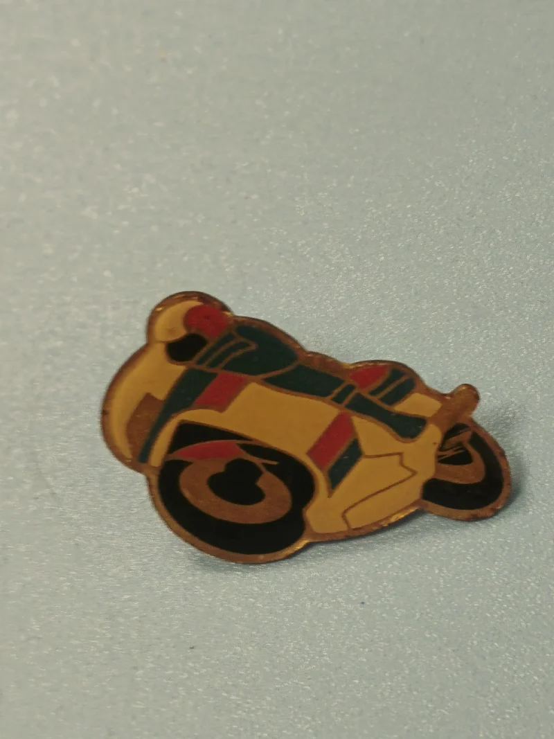 Vintage pin's moto course émaillé, collection sport mécanique, années 80-90