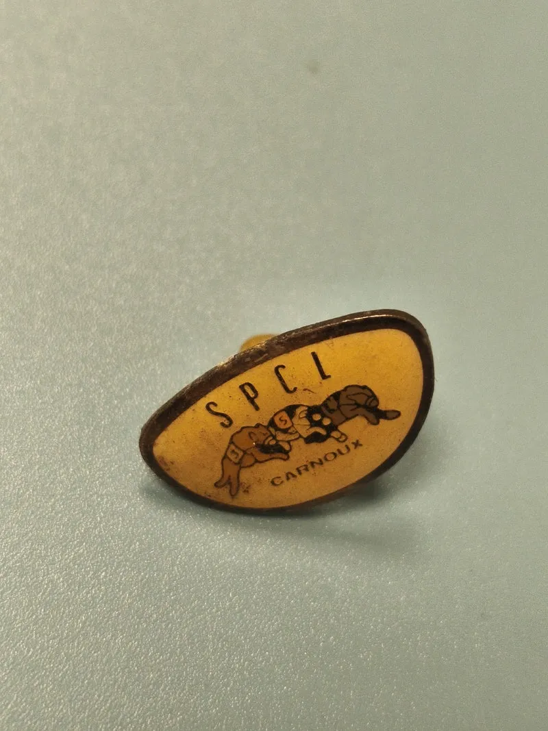 Vintage pin's SPCL Carnoux jaune, badge ancien collection sport (Ref 7)