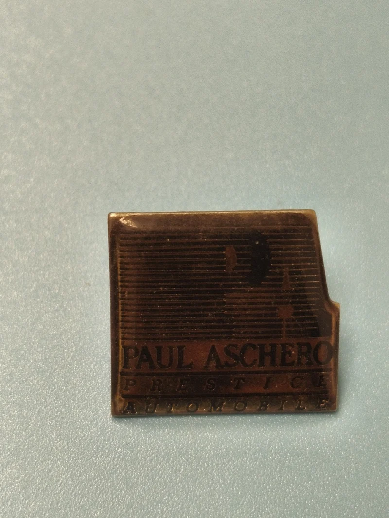 Vintage pin's Paul Aschero prestige automobile rectangulaire ancien collection