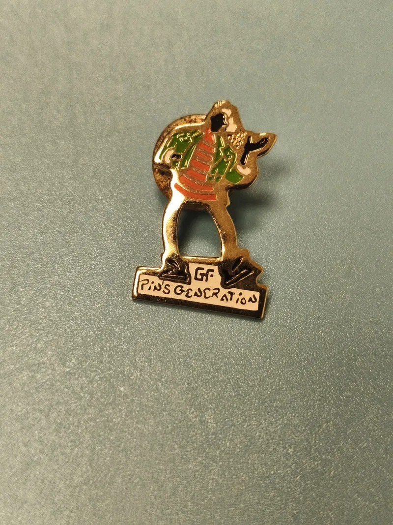 Vintage pin?s GF Pins Génération émaillé, personnage coloré, collection rétro