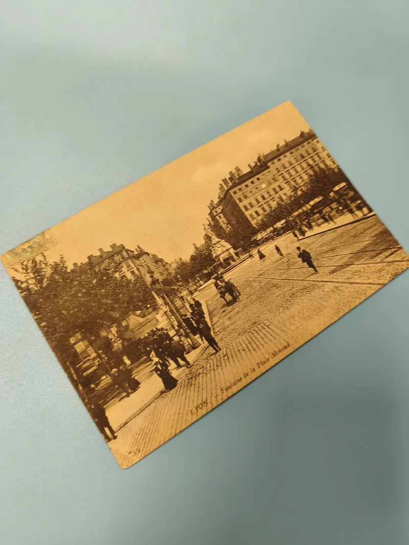 Ancienne carte postale animée Lyon place Morand vintage collection rétro