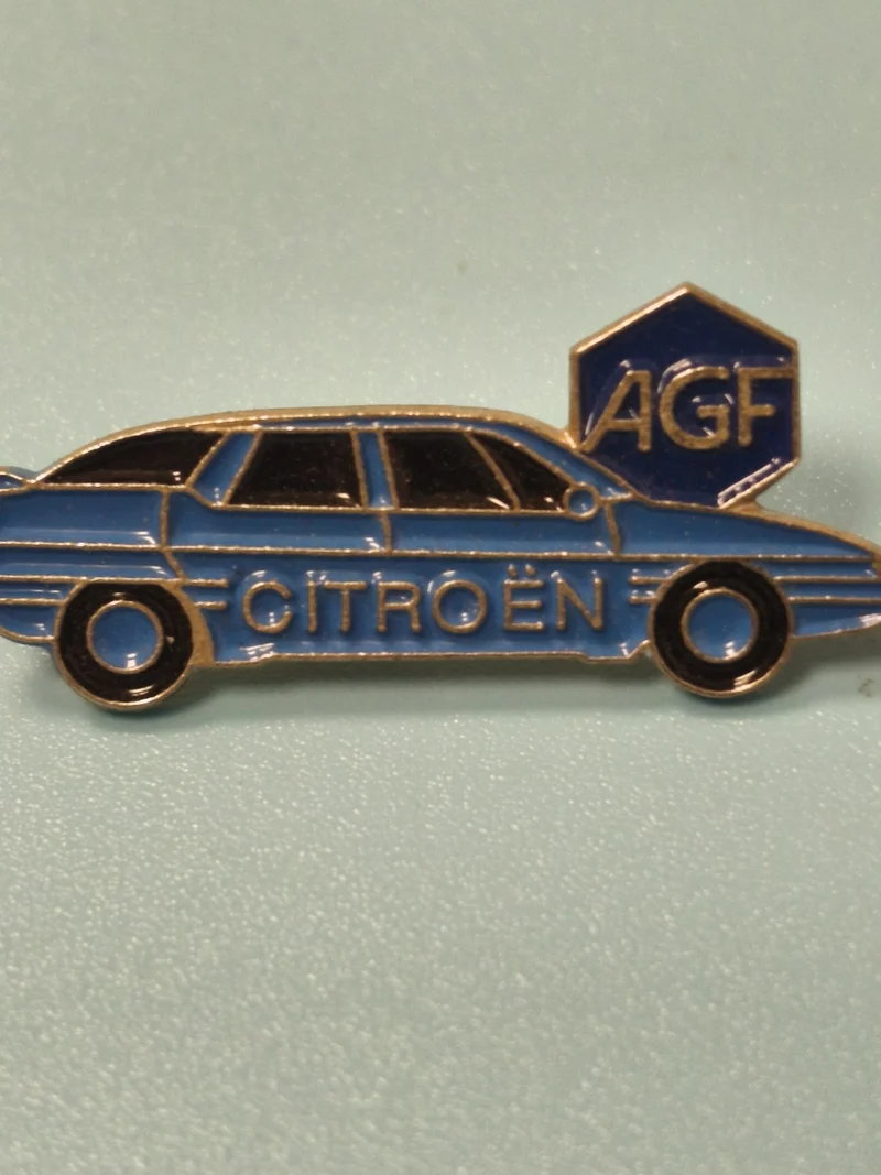 Pin's vintage Citroën bleu AGF voiture ancienne collection (Ref 12)
