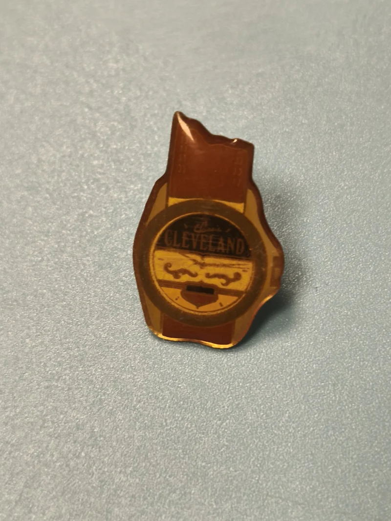 Vintage pin's Cleveland forme État Ohio badge rétro collection USA