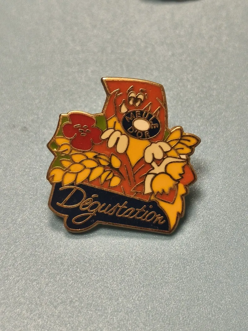 Vintage pin's Meule d'Or dégustation épi de blé coloré collection rétro