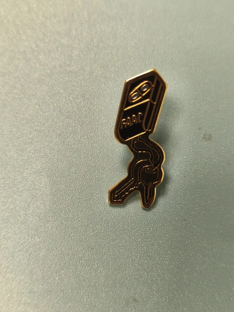 Pin's vintage FAAC forme télécommande et clés, objet publicitaire collection