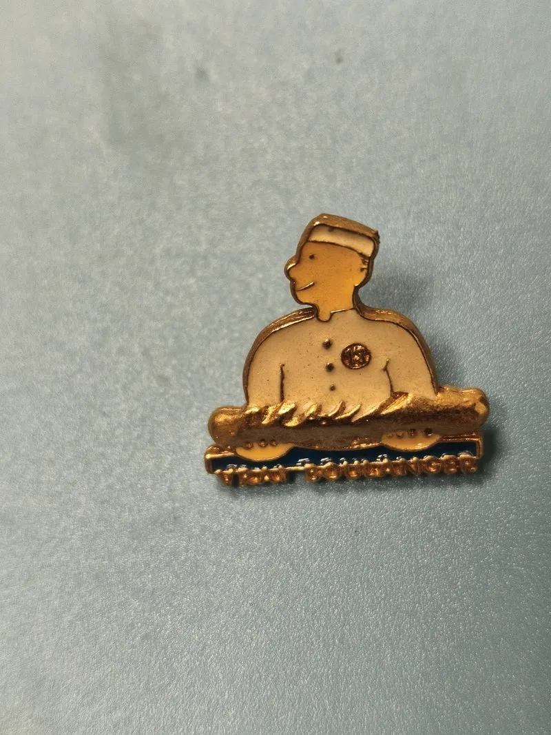 Vintage pin's boulanger doré ancien, personnage humoristique, collection métier