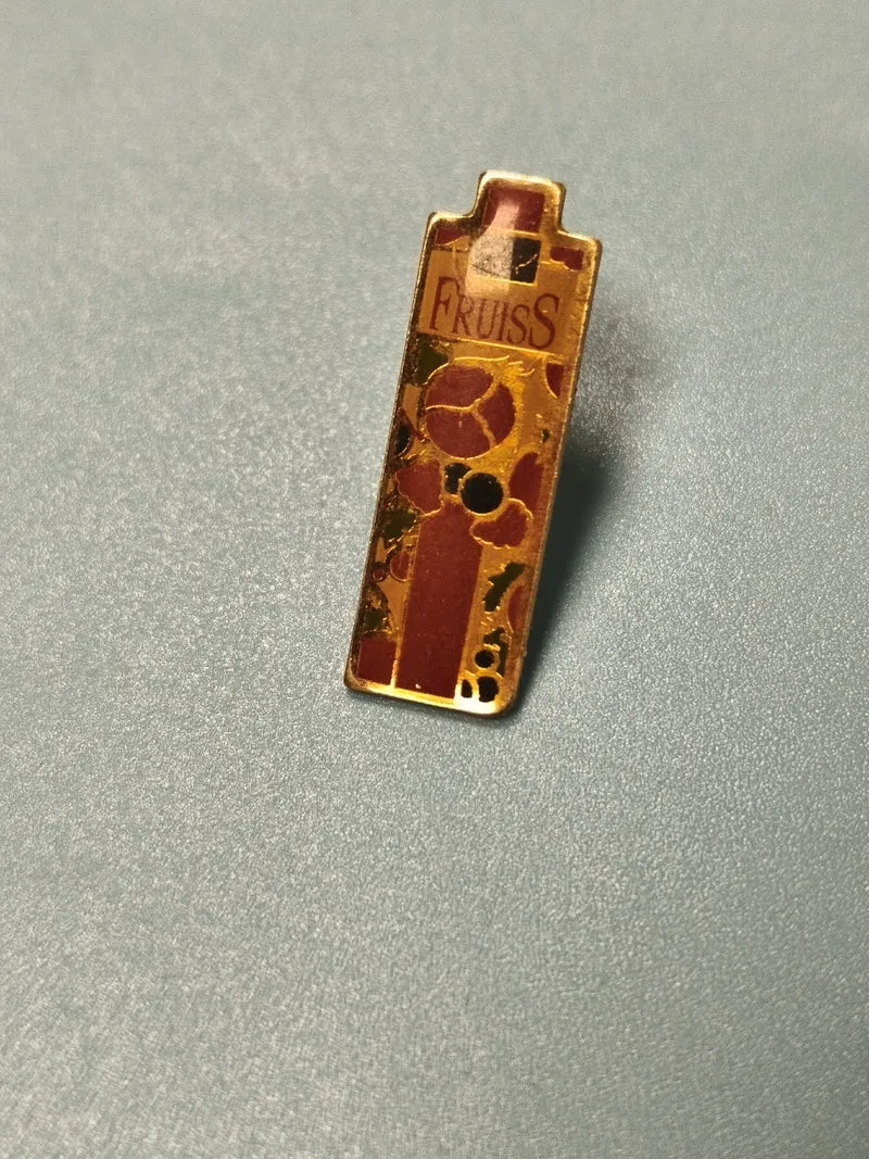 Vintage pin's Fruiss ancien, forme bouteille, couleurs rouge et doré, collection