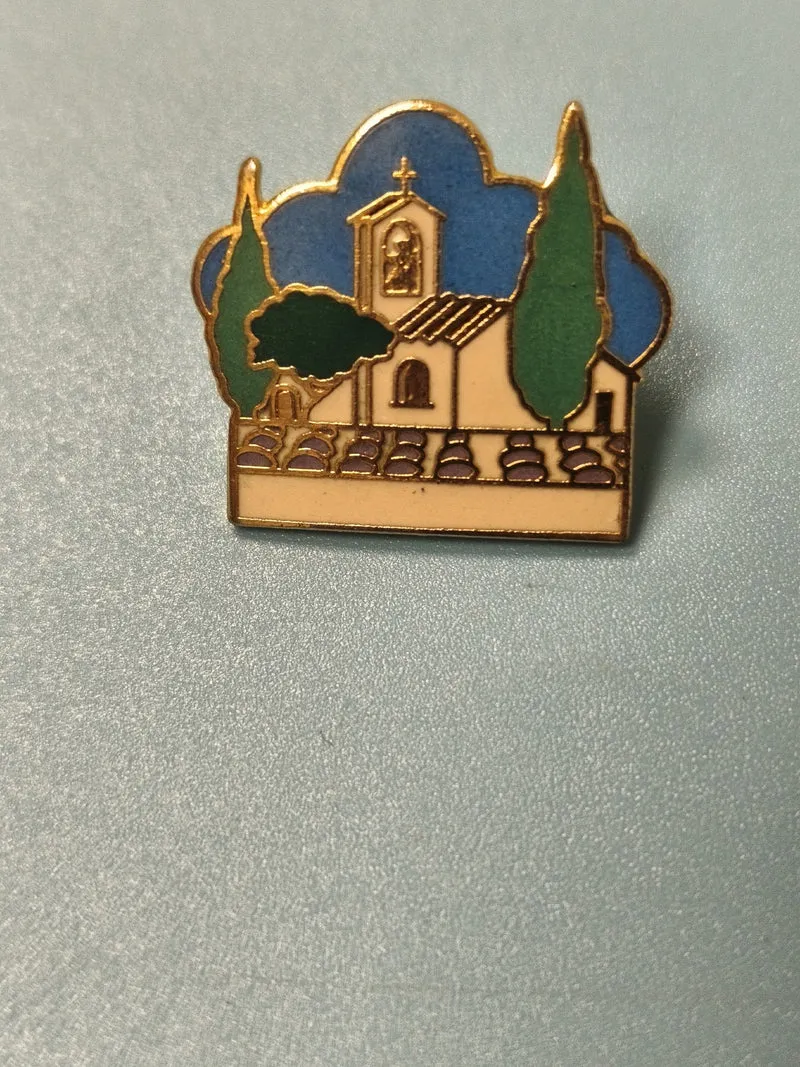 Vintage pin's église émaillé, motif clocher, collection badge ancien
