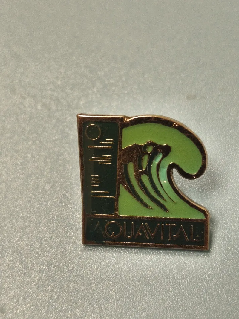 Vintage pin's Aquavital vague verte, collection badge ancien rare