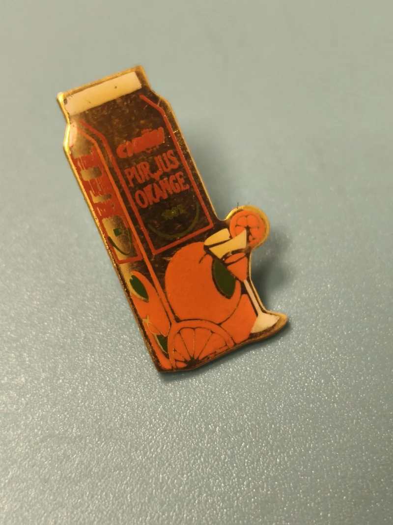 Pin's vintage jus d'orange, carton coloré, collection boisson rétro ancien