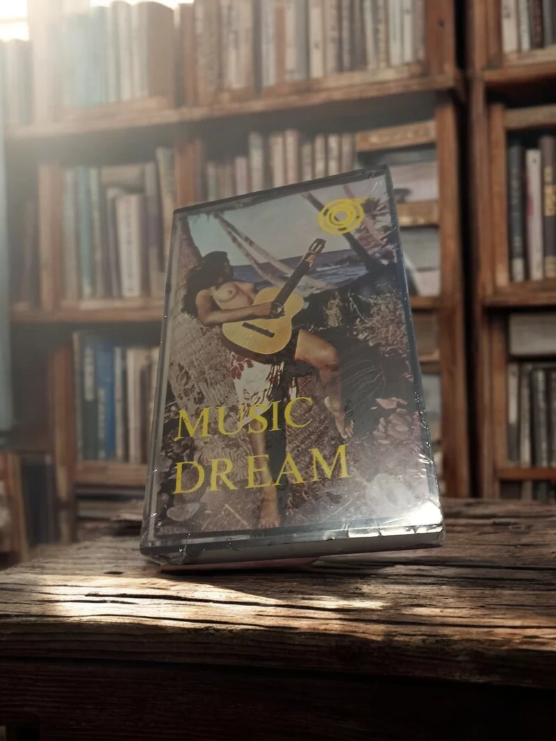 Cassette audio vintage Music Dream neuve sous blister K7 rétro années 80