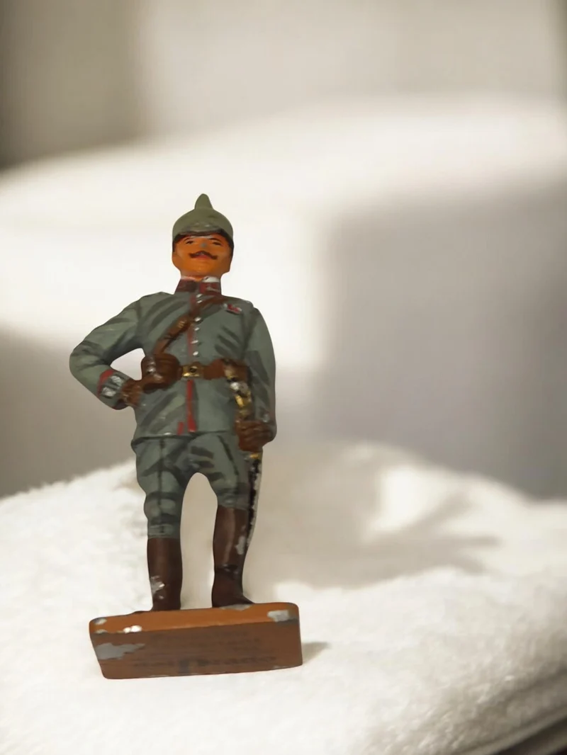 Figurine soldat plomb Del Prado vintage uniforme vert ancien armée militaire