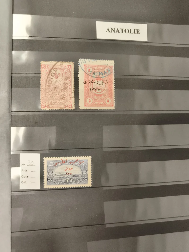 Timbres poste Anatolie Turquie anciens oblitérés et surchargés philatélie ottoma