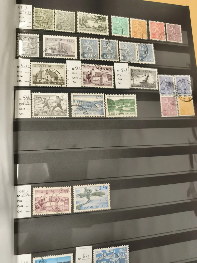 Timbres Finlande Suomi oblitérés lot x20, motifs variés, philatélie scandinave