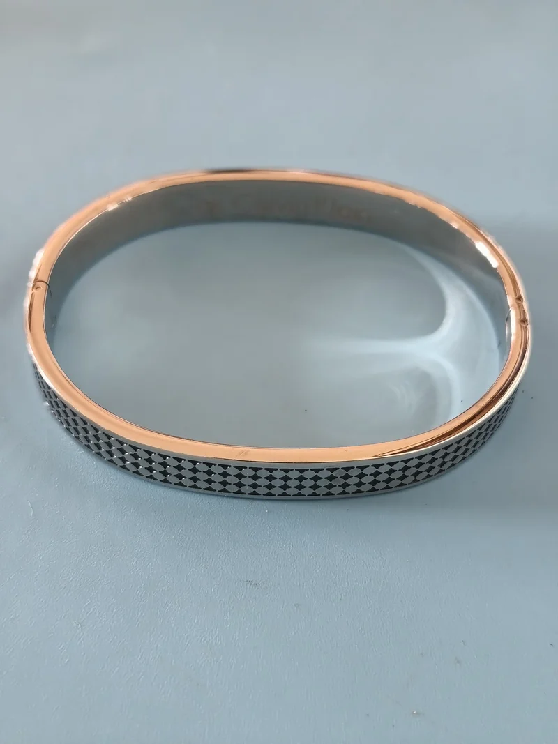 Bracelet Calvin Klein authentique, accessoire élégant pour femme ou homme, occas