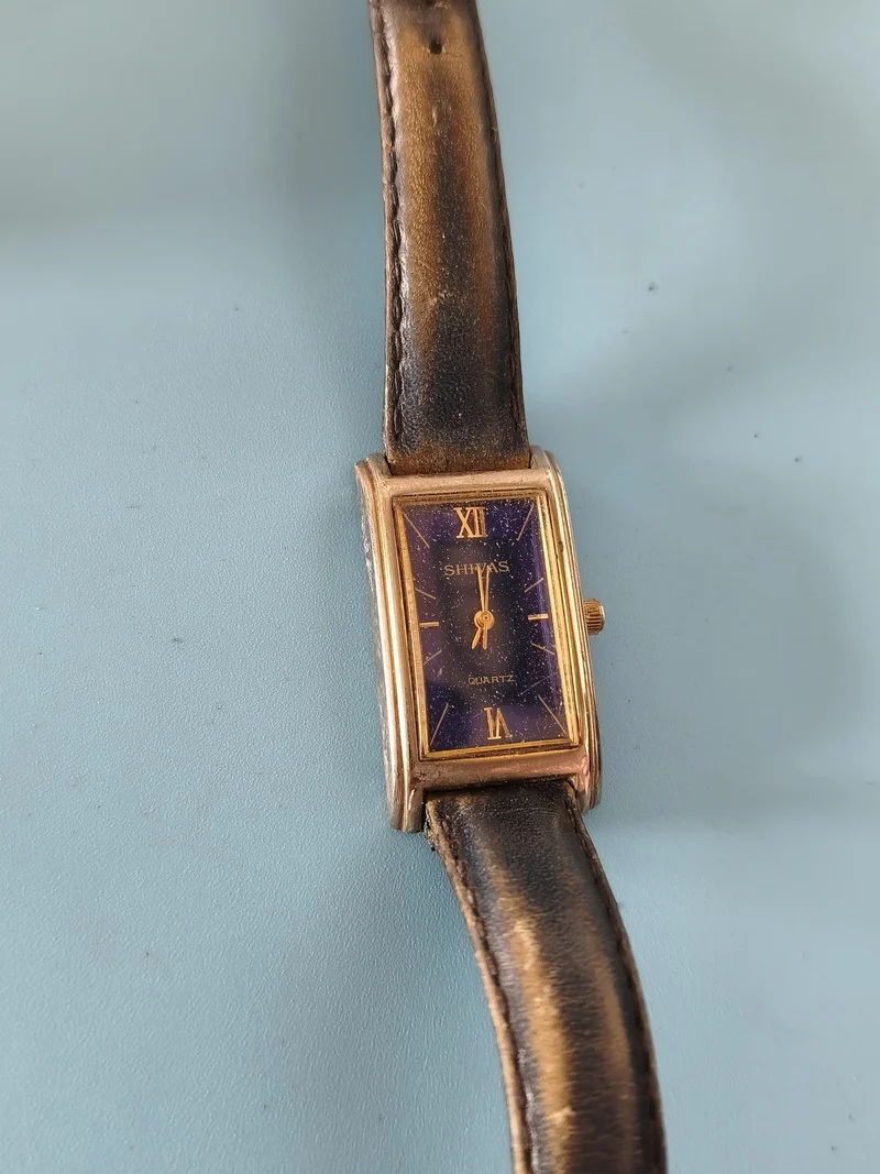 Montre ancienne femme Shivas vintage rétro à réviser collection montre-bracelet