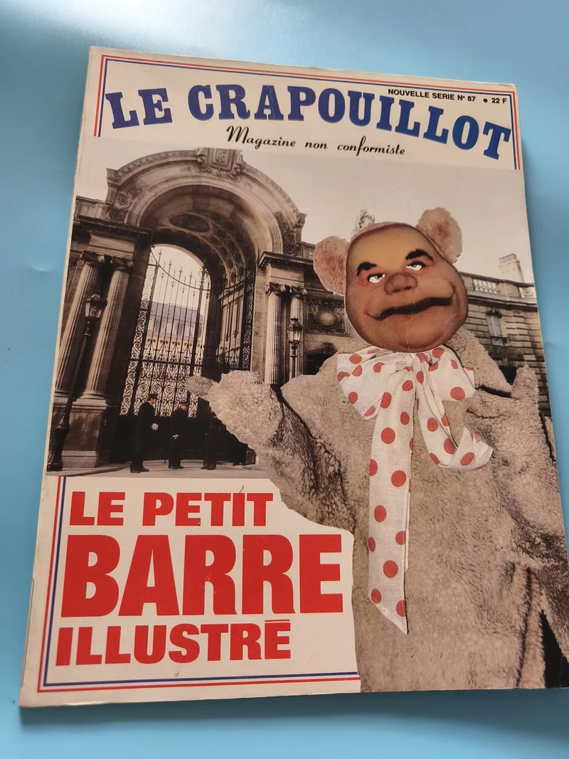 Magazine vintage Les Crapouillots ancien numéro collection rétro presse français