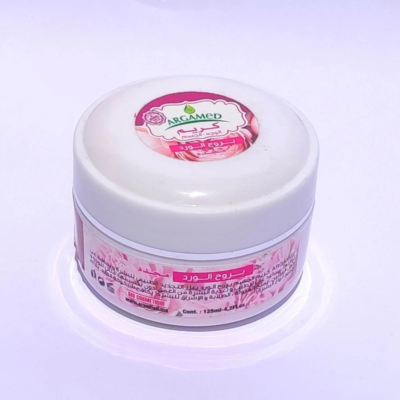 crème corps et visage anti les rides et Chloasma