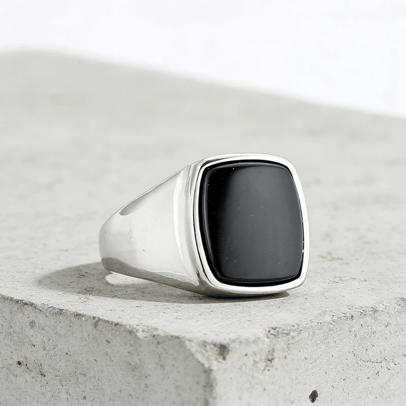 Bague Chevalière Homme Onyx Noir Coussin Acier Inoxydable