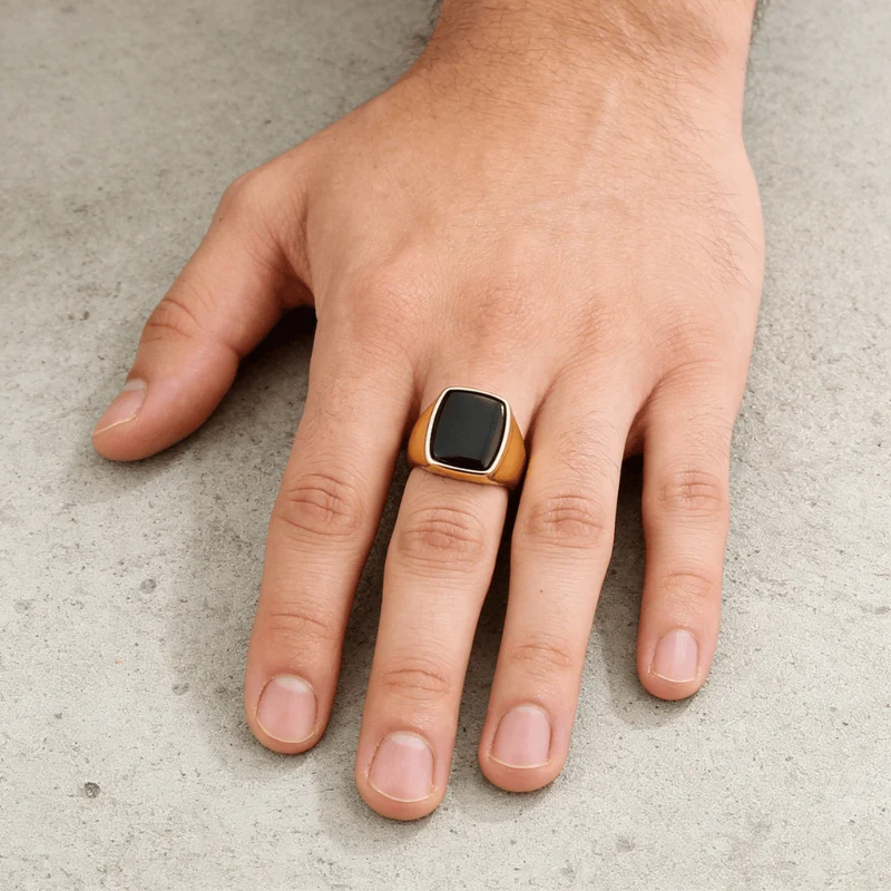 Bague Chevalière Homme Onyx Noir Coussin Acier Inoxydable