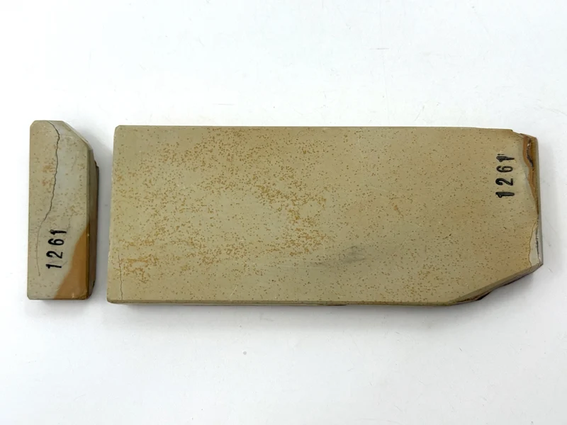 Nakayama Tomae Nashiji Japanese Natural Finishing Whetstone with Tomo Nagura
