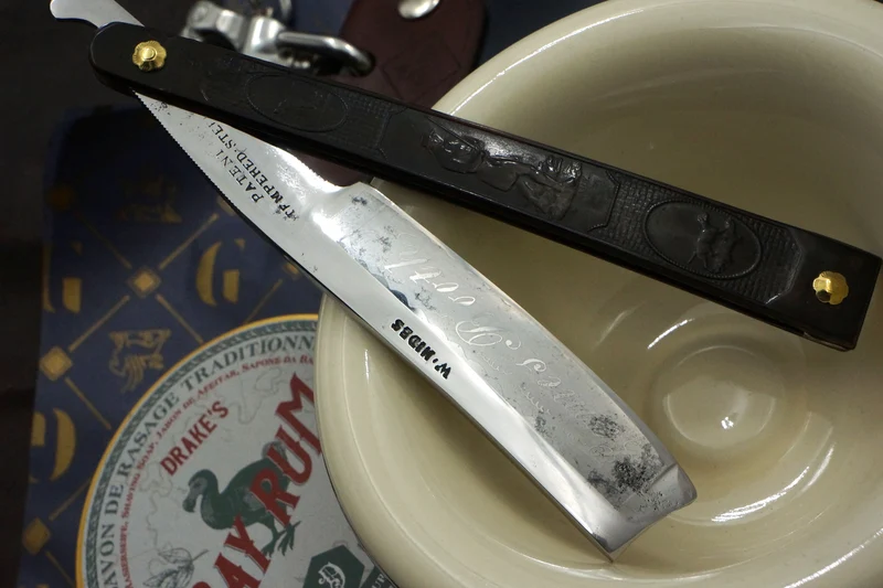 W. Hides Early 1800s -13/16 Blade with Rare Detailed Pressed Horn Scales & Personalized Etch - Sheffield Straight Razor - Shave Ready