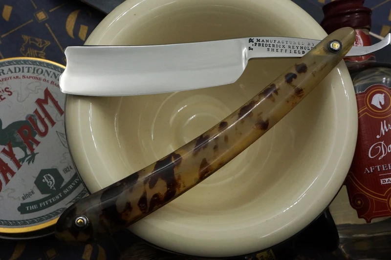 Frederick Reynolds - Fully Restored 7/8 Vintage Sheffield Straight Razor with Original Scales - Shave Ready