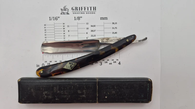 Vintage Hochwertiger German Razor for Restoration