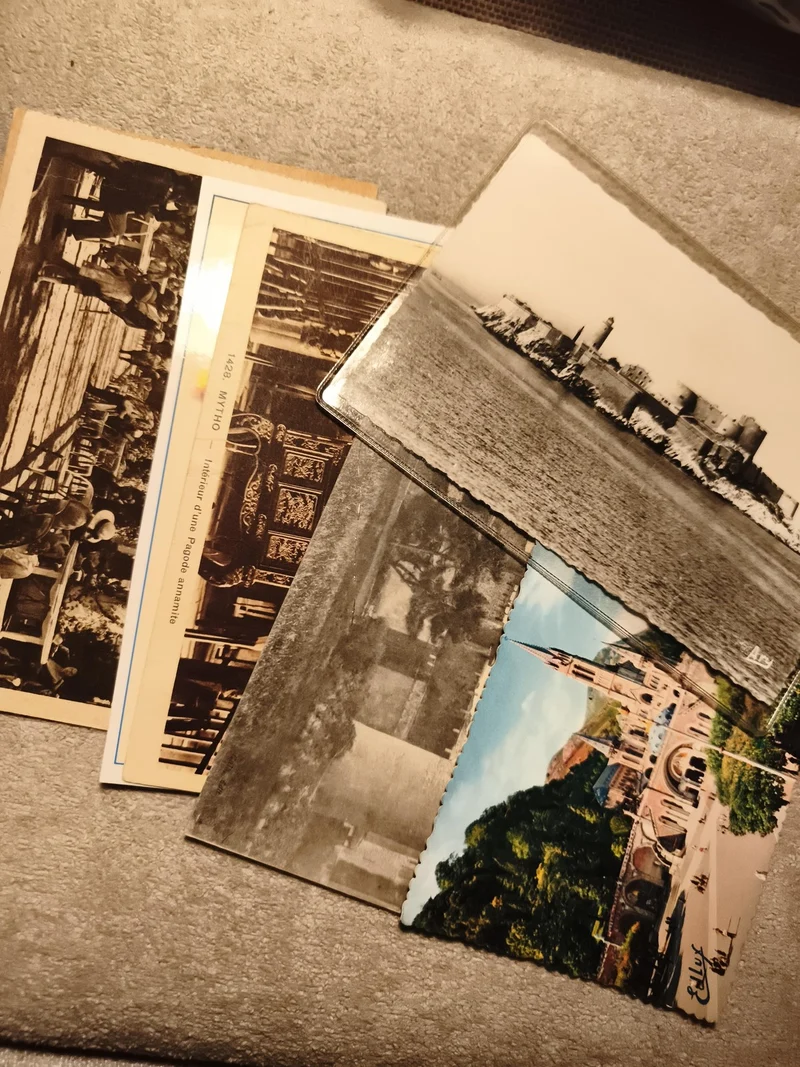 Lot cartes postales anciennes paysages monuments couleurs/noir et blanc Philatél