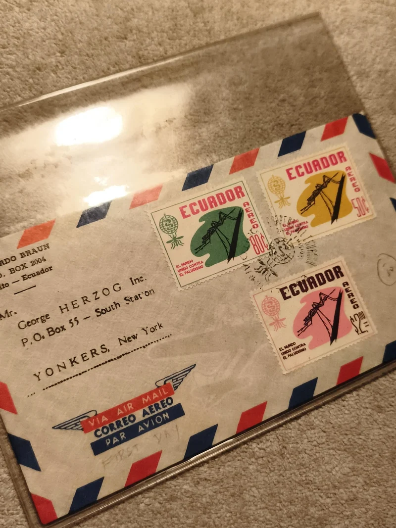 Lettre affranchie Équateur airmail timbres multicolores Correo Aéreo philatélie