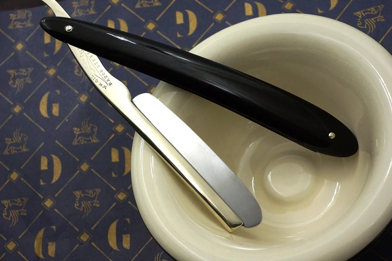 Wm. Gilchrist - Restored & Rare Brass Frameback 6/8 Sheffield Straight Razor with Horn Scales - Shave Ready
