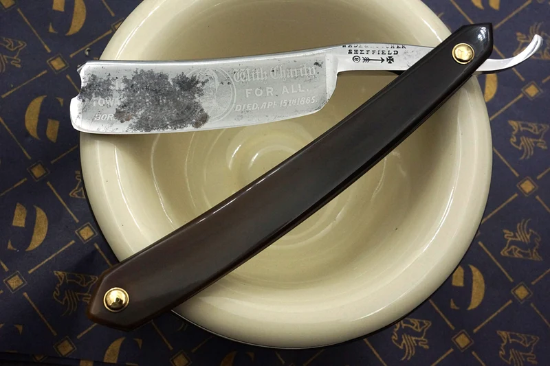 Wade & Butcher 7/8 Very Rare Abe Lincoln Etched Blade Fully Restored Horn Scaled Sheffield Straight Razor - Shave Ready