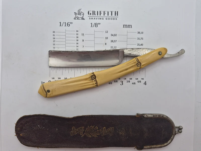 Vintage Thistle Cutlery Co. American Razor for Restoration
