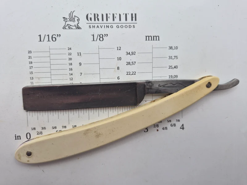 Vintage Wade & Butcher Bow Sheffield Razor for Restoration
