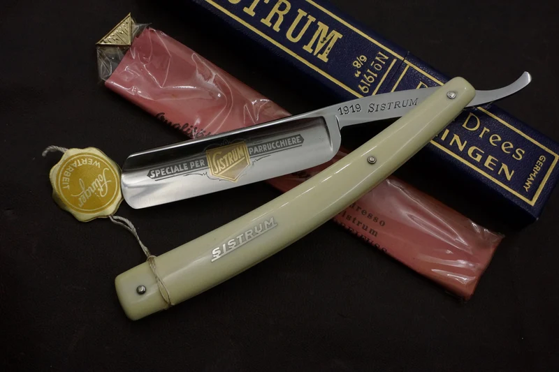 Paul Drees "Sistrum" - NOS 6/8-13/16 Full Hollow Blade - NOS Vintage Solingen Straight Razor