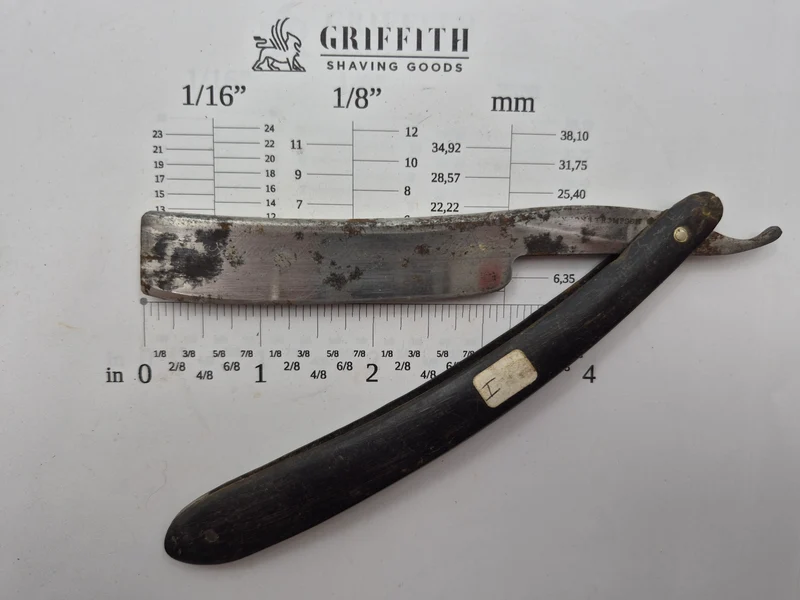 Vintage Thompson? Sheffield Razor for Restoration