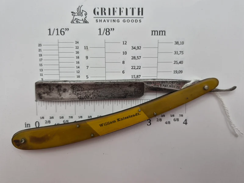 Vintage Novelty Cutlery Co. American Razor for Restoration