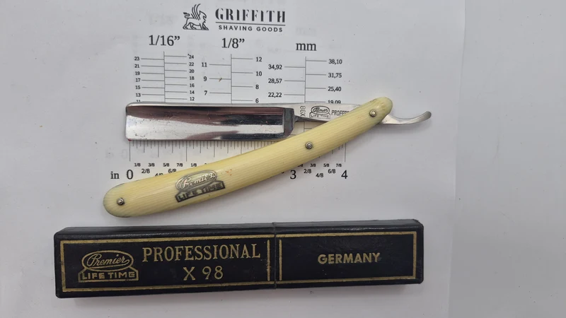 Vintage Premier Lifetime German Razor for Restoration