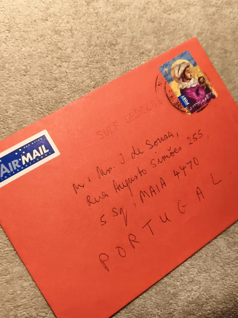Lettre affranchie Portugal enveloppe rouge timbre Air Mail philatélie (Ref 9)