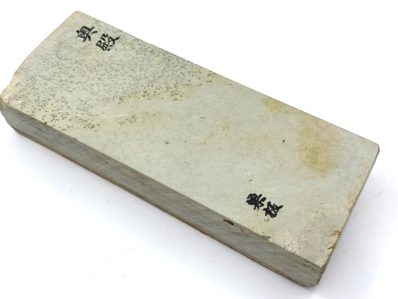 Okudo Shiro Suita Kuro Renge Japanese Natural Finishing Whetstone