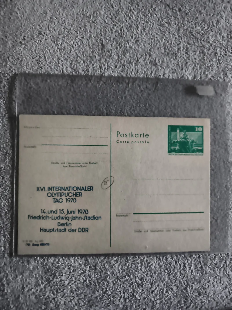Carte postale DDR Olympiade 1970 Berlin timbre vert intégré philatélie (Ref 27)
