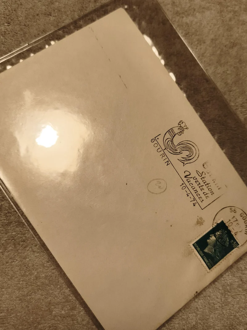Carte postale Gourin coq oblitération 1974 timbre Marianne philatélie (Ref 27)