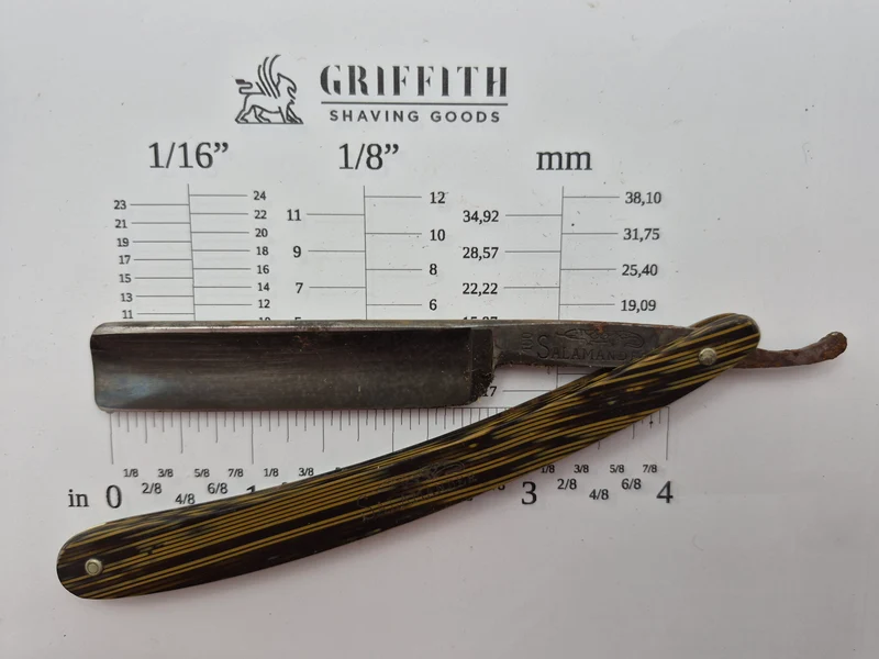 Vintage Salamander Razor for Restoration